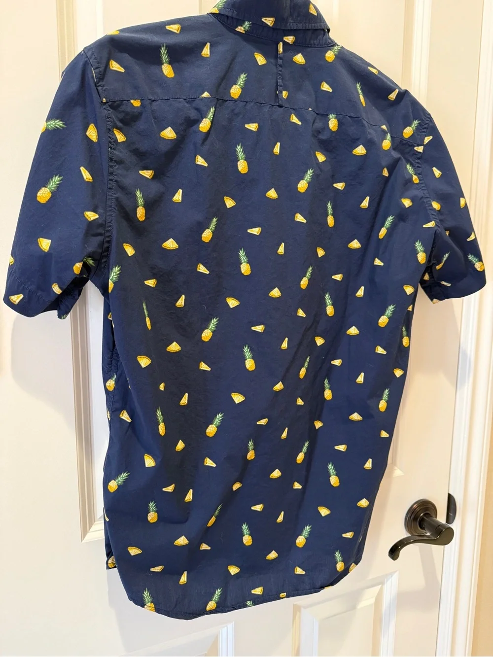 Banana Republic tropical pineapple